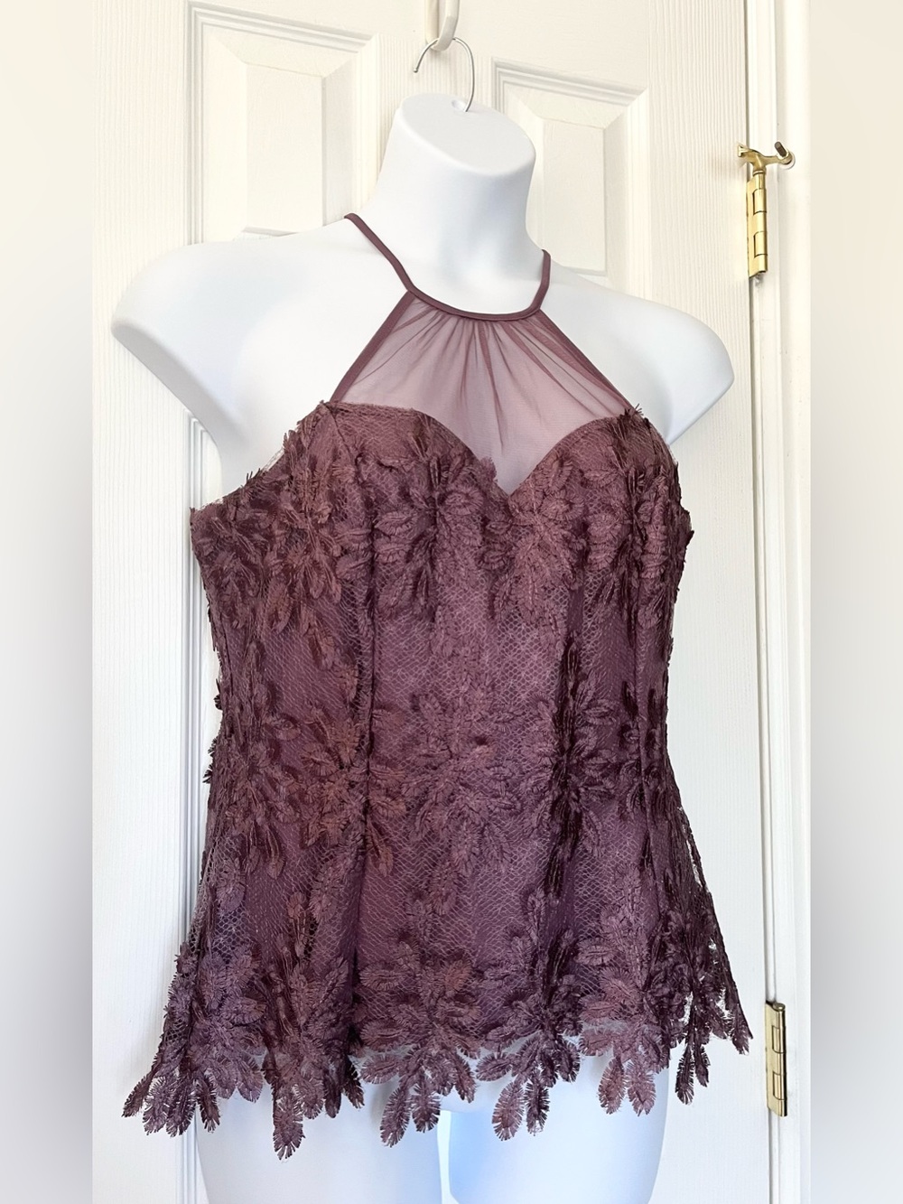 VENUS Plum Lace Halter Top - NWOT - Size 14
